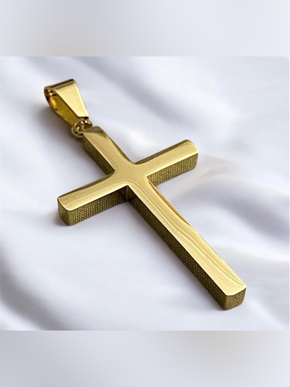 14 Karat Gold Plated Men’s Stainless Steel 1.54” x 0.98” Cross - Picture 2 of 6